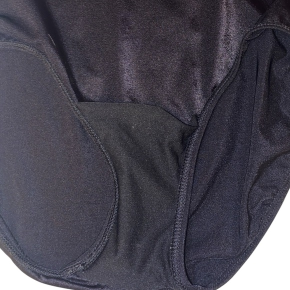 SIRENA Vintage Ruffled Tiers Swimsuit Bathing Suit Tropical Floral BLU BLK SZ 12 - Picture 8 of 8